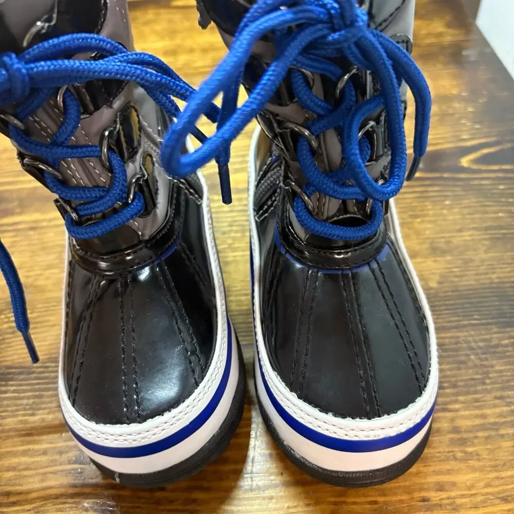 Totes Gray And Black Snow Boots‎ Size 8